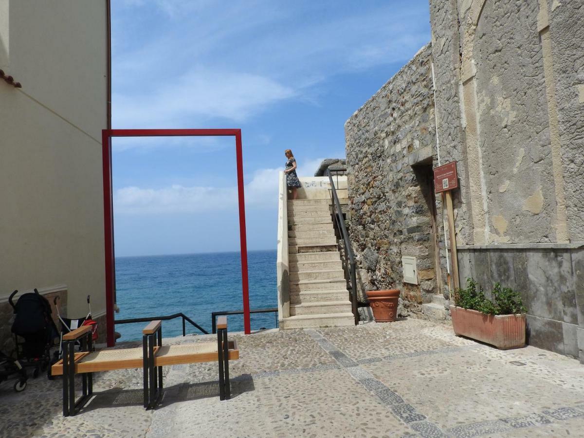 Terrazza Piazzetta Piazza Francesco Crispi Villa Cefalu Luaran gambar